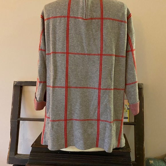 Women's Tahari Gray and Red Striped Sweater - Picture 2 of 12